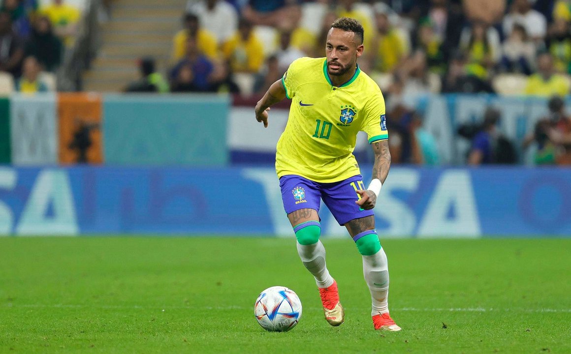 Neymar durante el partido Brasil-Serbia. EFE/EPA/Ronald Wittek