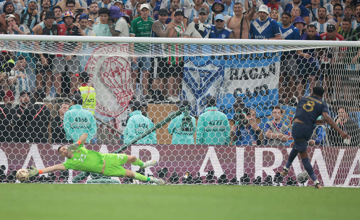 Aurelien Tchouameni falla el penalti ante Argentina. EFE/ Juan Ignacio Roncoroni